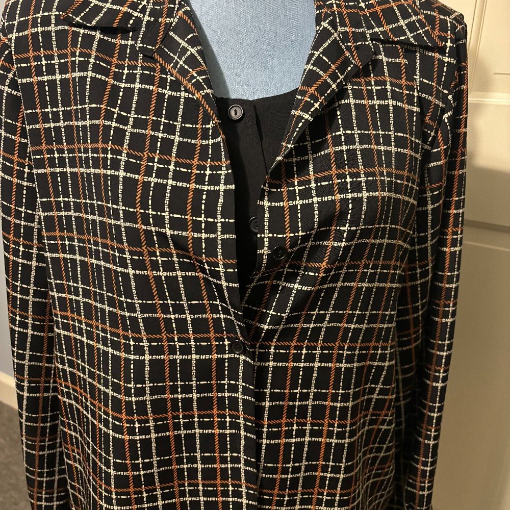 IMPRESSIONS LADIES SIZE L- TWO IN ONE BLOUSE TANK  & BLOUSE LONG SLEEVES.